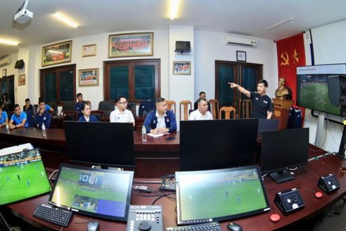 Lớp trọng tài VAR khóa 2 hoàn thành chương trình đào tạo