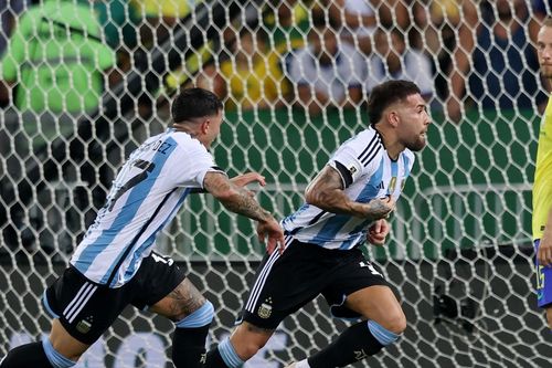 Brazil phơi áo trước Argentina: Điệu samba mất chất