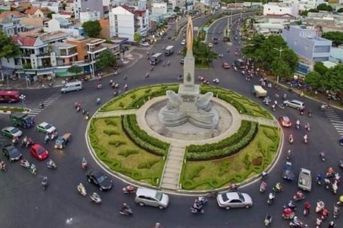 Vũng Tàu bắt đầu di dời tượng đài Dầu khí cao 24m đến công viên
