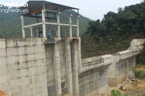 Nghệ An: Nhiều hệ lụy vì các dự án thủy điện chậm tiến độ