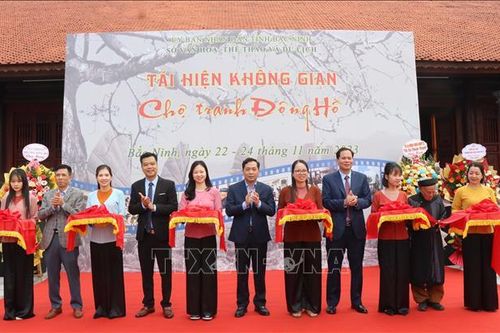 Tái hiện không gian chợ tranh Đông Hồ