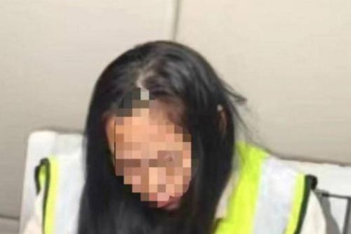 Người phụ nữ 51 tuổi nhưng lừa dối mới 27 để lừa tình bạn của con trai, cuỗm trọn tiền tỷ
