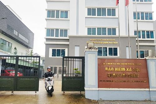 Giả mạo số điện thoại bảo hiểm xã hội, tính cước gấp 8 lần