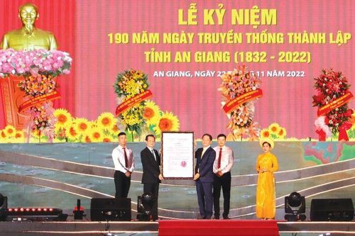 Kỷ niệm 191 năm Ngày thành lập tỉnh An Giang (22/11/1832 – 22/11/2023): An Giang vững bước đi lên