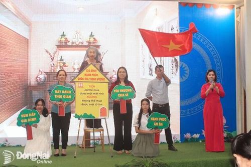 Xây dựng gia đình hạnh phúc góp phần kéo giảm bạo lực