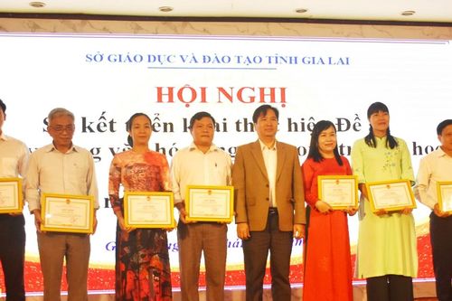 Xây dựng văn hóa ứng xử trong trường học: Xác lập hệ giá trị chuẩn mực, lành mạnh