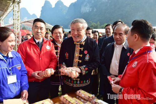 Hành trình nhân ái 'Vì mọi người, ở mọi nơi'