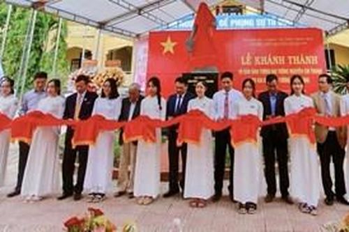 Khánh thành và bàn giao tượng Đại tướng Nguyễn Chí Thanh tại ngôi trường mang tên ông
