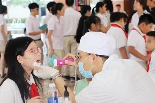 Phối hợp tuyên truyền chính sách bảo hiểm y tế