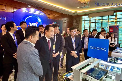 Những sản phẩm công nghệ 'Make in Vietnam' tại Internet Day 2023