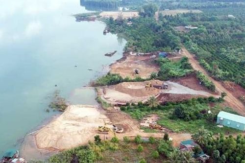 Gia Lai đề nghị Kon Tum phối hợp xử lý 'cát tặc'