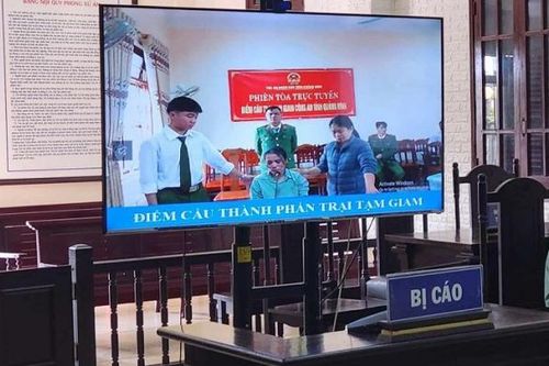 Bị cáo ngất tại tòa khi nghe tuyên mức án hơn 16 năm tù