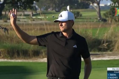 Ludvig Aberg đem về chiến thắng đầu tay trên Pga Tour