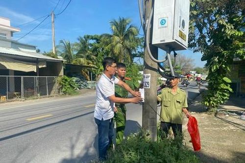 TPHCM: Quyết liệt xử lý quảng cáo trái phép ở huyện vùng ven