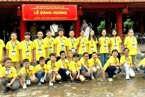 Việt Nam xếp thứ nhất toàn đoàn kỳ thi Toán và Khoa học quốc tế IMSO 2023