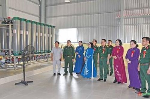 Sư đoàn 5 nghiệm thu dự án đầu tư công trình nước sạch sinh hoạt