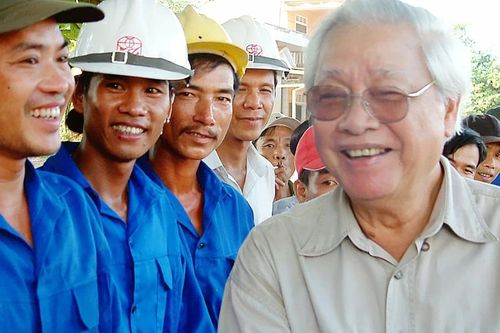 Võ Văn Kiệt - một đời vì dân