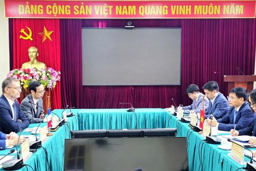 Pháp muốn tổ chức đoàn tàu cổ hạng sang giữa Hà Nội - TPHCM phục vụ du lịch