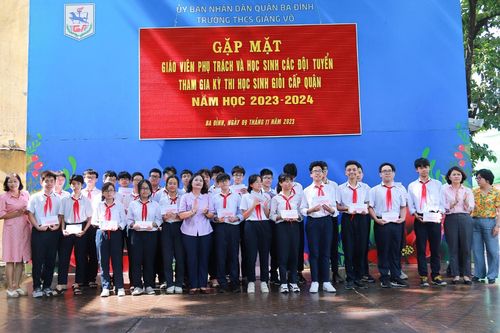Trường THCS Giảng Võ dẫn đầu kỳ thi học sinh giỏi cấp quận