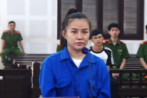 Lĩnh 27 năm tù vì lừa đảo tách thửa đất, làm giả giấy tờ để bán ô tô