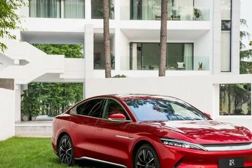 Nhu cầu dùng ô tô lai điện tăng đột biến tại Trung Quốc
