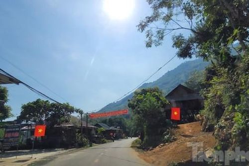 Công an Thanh Hóa xác minh tin đồn nữ nhân viên ở khu du lịch lây nhiễm HIV cho hơn 40 người