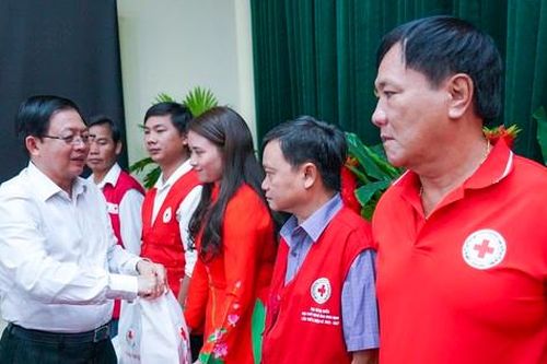 Bình Định biểu dương cá nhân có thành tích tiêu biểu phong trào 'Người tốt, việc thiện'