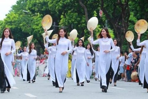 Tìm kiếm người hùng biện 'Xây dựng người Hà Nội thanh lịch, văn minh'