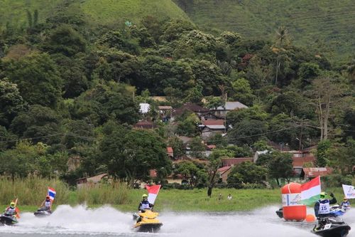 118 tay đua Môtô nước tranh Giải Vô địch Thế giới 2023 tại Indonesia