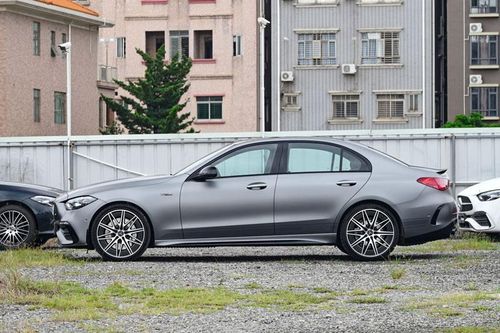Mercedes-AMG C 43 4MATIC 2024 có thêm phiên bản đặc biệt, giá 2,155 tỷ đồng