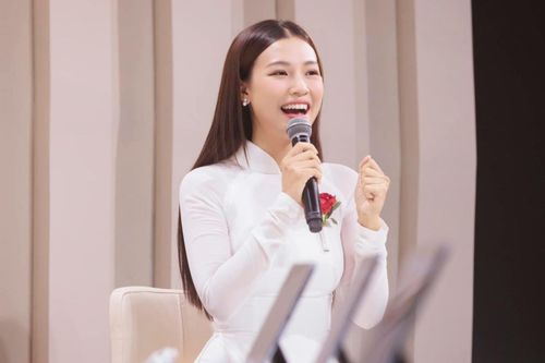 Hoàng Oanh trải lòng sau vấp ngã: Đừng ngại cầu xin sự giúp đỡ của bố mẹ