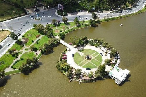 Người trúng thầu nhà hàng Thủy Tạ ở hồ Xuân Hương bỏ cọc vì không được đổi tên