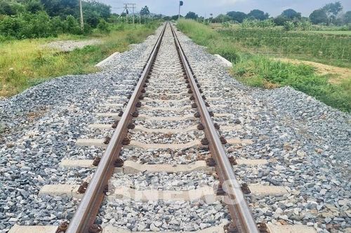 Tìm kiếm thông tin nạn nhân tử vong trên đường sắt tại Xuân Lộc