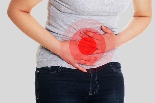 Bác sĩ trả lời: Bị rong kinh kéo dài phải làm sao?