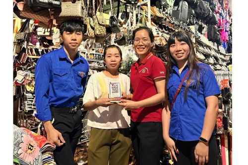 Đưa phương thức thanh toán QR Code về chợ nông thôn