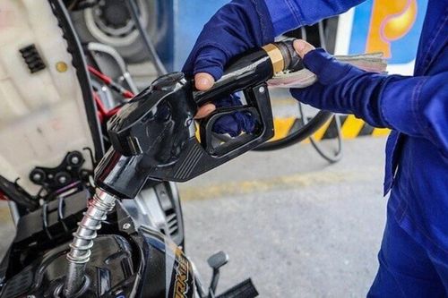 Giá xăng, dầu tiếp tục giảm