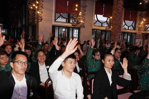Liên đoàn Lao động thị xã Sa Pa kết nạp 618 đoàn viên công đoàn