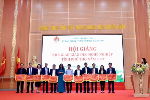 Khai mạc Hội giảng Nhà giáo giáo dục nghề nghiệp