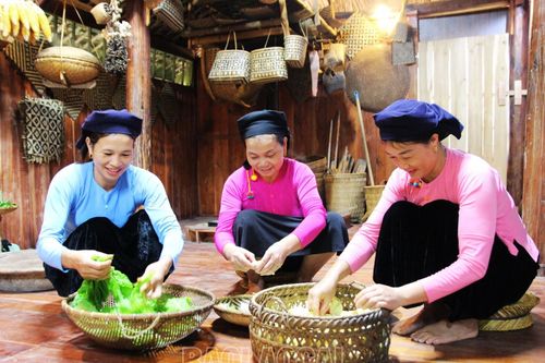 Hấp dẫn bữa cơm của đồng bào Tày