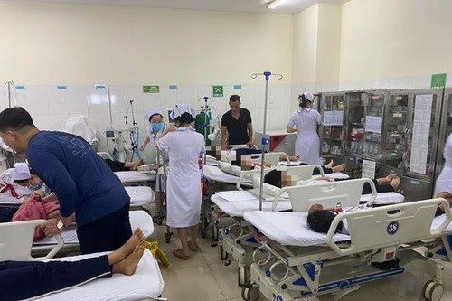 Đắk Lắk: Nhiều học sinh phải nhập viện sau khi uống trà sữa