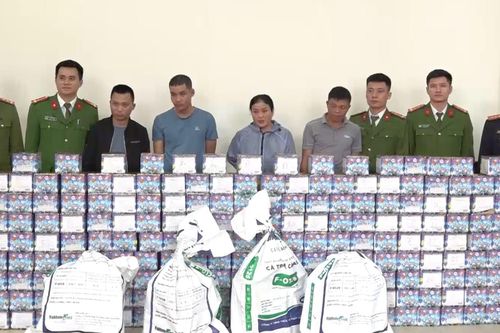 Triệt phá đường dây mua bán trái phép hơn 4 tạ pháo nổ ở Nghệ An