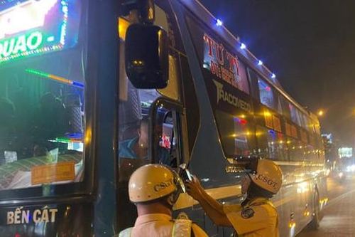 Xử lý 1.071 trường hợp vi phạm trên tuyến quốc lộ 1