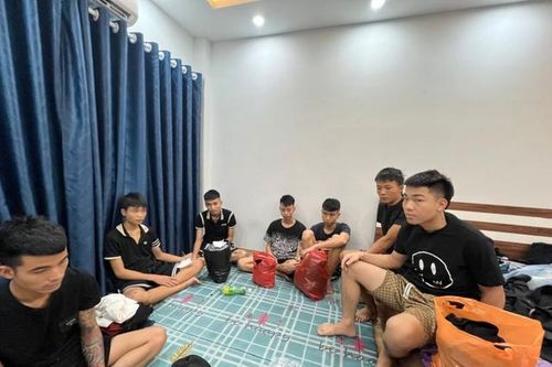 Bóc trần màn kịch tàn nhẫn của những kẻ lừa đảo bán thuốc Đông y
