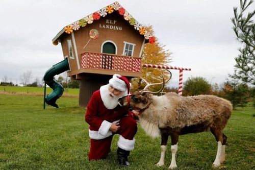 Thăm trường đào tạo ông già Noel lâu đời nhất thế giới