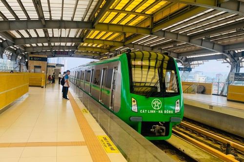 Đại biểu Quốc hội: Ưu tiên phát triển vận tải hành khách công cộng