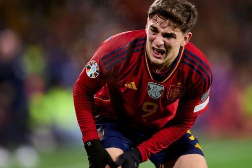 Các tài năng trẻ của Barcelona bị chấn thương hành hạ: Khi trái cây bị… ép chín