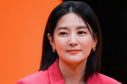 'Nữ thần Hàn Quốc' Lee Young Ae lần đầu tiết lộ về cuộc sống khi làm cha mẹ