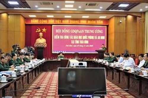 Thái Bình cần chú trọng phổ biến kiến thức quốc phòng và an ninh cho đồng bào công giáo