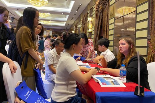 Tăng cơ hội việc làm cho du học sinh sau tốt nghiệp