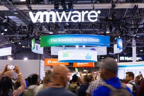 Broadcom hoàn tất thương vụ 69 tỷ USD mua lại công ty công nghệ đám mây VMware